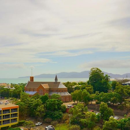 Apartmán Sea Views At Dalgety Townsville Exteriér fotografie