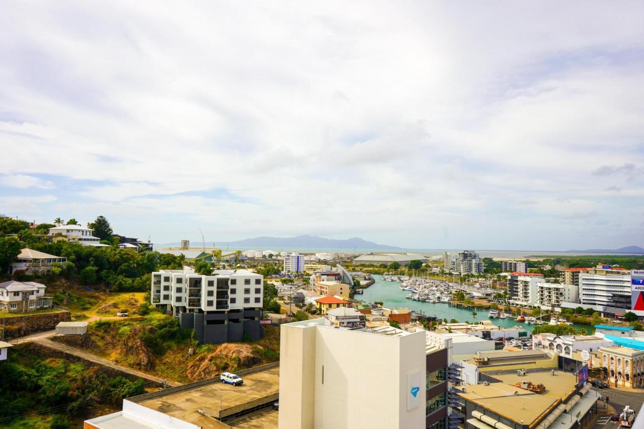 Apartmán Sea Views At Dalgety Townsville Exteriér fotografie